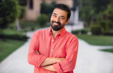 حميد الشاعري يطرح أغنية نسرح في زمان ضمن أحداث فيلم فيها إيه يعني 