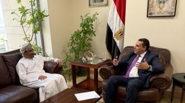 رئيس التمثيل التجاري المصري يفتتح البرنامج التدريبي للملاحق التجاريين العمانيين رئيس التمثيل التجاري المصري يفتتح البرنامج التدريبي للملاحق التجاريين العمانيين