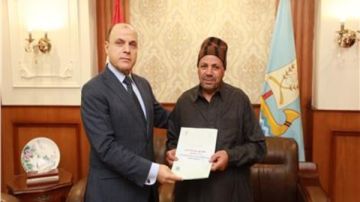 محافظ كفرالشيخ يسلم 15 عقد تقنين أراضي أملاك دولة للمواطنين محافظ كفرالشيخ يسلم 15 عقد تقنين أراضي أملاك دولة للمواطنين