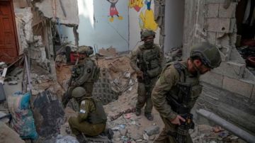 منظمة حقوقية فلسطينية تسعى إلى مقاضاة القوات البريطانية الإسرائيلية بتهمة الإبادة منظمة حقوقية فلسطينية تسعى إلى مقاضاة القوات البريطانية الإسرائيلية بتهمة الإبادة