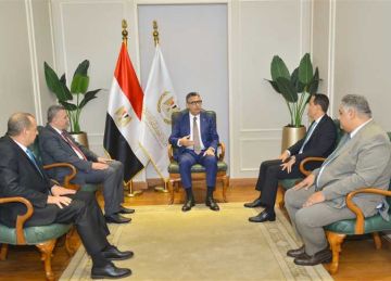 وزير التموين يبحث مع رئيس تنمية التجارة الداخلية الجديد تطوير كفاءة منظومة البنية التحتية بالمحافظات