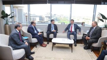 وزير الزراعة: مصر تدعم كازاخستان لمكافحة الجراد