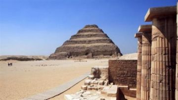 الأعلى للأثار يكشف تفاصيل مهمة عن سرقة لوحة من آثار سقارة