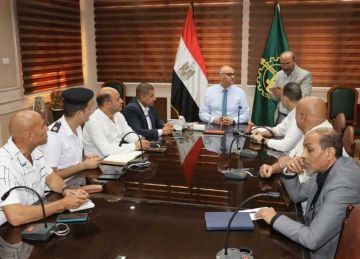 تشكيل لجنة لتحديد أسعار تعريفة الركوب الجديدة بالقليوبية بعد تحريك سعر الوقود تشكيل لجنة لتحديد أسعار تعريفة الركوب الجديدة بالقليوبية بعد تحريك سعر الوقود