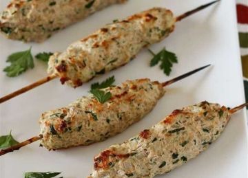  في 10 دقايق هتكون جاهزة .. أسهل طريقة لعمل كفتة الفراخ