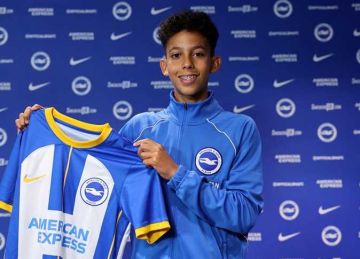 لعب لـ تشيلسي.. يونس إبراهيم موهبة برايتون يقترب من تمثيل منتخب مصر