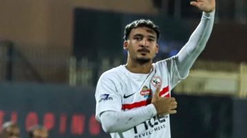 أول تعليق من أحمد شريف بعد إصابته خلال مباراة ديكيداها أول تعليق من أحمد شريف بعد إصابته خلال مباراة ديكيداها