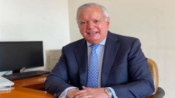 السفير محمد العرابي: استضافة مصر للمؤتمر العالمي للهيدروجين الأخضر بإفريقيا تعكس ريادتها الإقليمية السفير محمد العرابي: استضافة مصر للمؤتمر العالمي للهيدروجين الأخضر بإفريقيا تعكس ريادتها الإقليمية