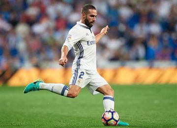 رسميا.. ريال مدريد يعلن إصابة كارفاخال