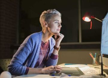 مش بيحبوا التطبيل.. 5 أبراج بتحب تشتغل في صمت مش بيحبوا التطبيل.. 5 أبراج بتحب تشتغل في صمت