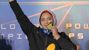 رحاب رضوان تحصد ذهبية بطولة العالم لرفع الأثقال البارالمبي في وزن 61 كجم