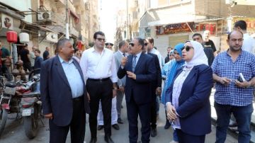 محافظ الشرقية يتابع تنفيذ قرارات الإزالة الصادرة للمباني القديمة والآيلة للسقوط صور محافظ الشرقية يتابع تنفيذ قرارات الإزالة الصادرة للمباني القديمة والآيلة للسقوط صور