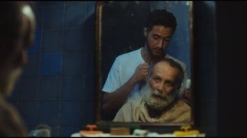 محمد نبيل يكتب: كولونيا .. ليلة خانقة لإعادة تعريف الأبوة محمد نبيل يكتب: كولونيا .. ليلة خانقة لإعادة تعريف الأبوة