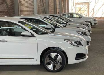 وزير قطاع الأعمال العام يكشف موعد بدء إنتاج السيارة الكهربائية في النصر للسيارات