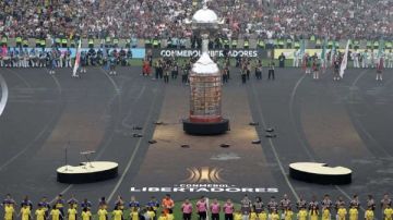 اتحاد أمريكا الجنوبية يرفع مكافأة بطل كأس ليبرتادوريس إلى 24 مليون دولار اتحاد أمريكا الجنوبية يرفع مكافأة بطل كأس ليبرتادوريس إلى 24 مليون دولار