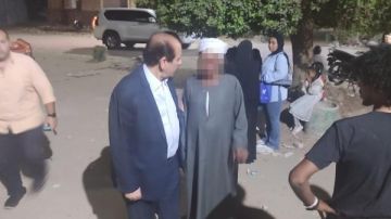 استبعاد مدير مستشفي أم المصريين ونائبه.. اعرف السبب