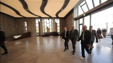 وزير السياحة: العمل داخل وخارج المتحف المصري الكبير يجري على قدم وساق