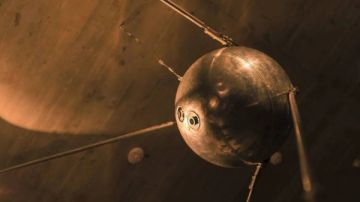 أثار دهشة العلماء.. قصة عودة القمر الزومبي بعد 50 عاما من الاختفاء