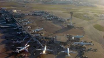 إيران تنفي شائعه إلغاء رحلات الخطوط الجوية الأجنبية إلى طهران إيران تنفي شائعه إلغاء رحلات الخطوط الجوية الأجنبية إلى طهران