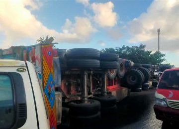 بسبب الأمطار.. انقلاب 3 سيارات بالطريق الصحراوي غرب الإسكندرية (صور)