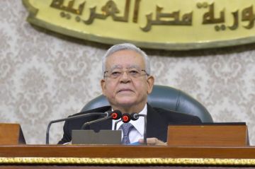 رئيس مجلس النواب يهنئ الرئيس السيسي بذكرى نصر أكتوبر المجيد