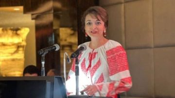 سفيرة رومانيا بالقاهرة تشيد بجهود الرئيس السيسي في إنجاح قمة السلام بشرم الشيخ سفيرة رومانيا بالقاهرة تشيد بجهود الرئيس السيسي في إنجاح قمة السلام بشرم الشيخ