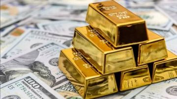 لأول مرة في التاريخ.. العقود الآجلة للذهب تتجاوز 4300 دولار للأوقية لأول مرة في التاريخ.. العقود الآجلة للذهب تتجاوز 4300 دولار للأوقية