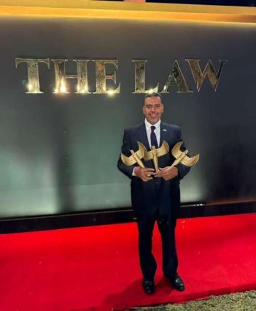مجلة The Law تكرم الإدارة القانونية بالبنك التجاري الدولي بثلاث جوائز مرموقة لعام 2025 مجلة The Law تكرم الإدارة القانونية بالبنك التجاري الدولي بثلاث جوائز مرموقة لعام 2025