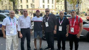 بعد إعلانه تمثيل منتخب أمريكا كيشو يتمرد واتحاد المصارعة يصدمه.. إيه الحكاية؟