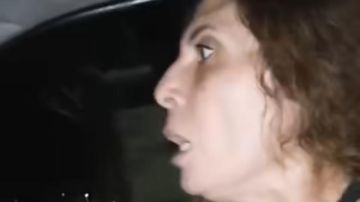 بهدلوني وضربوني.. كواليس سحل صحفية بسبب إطعام الكلاب في أكتوبر بهدلوني وضربوني.. كواليس سحل صحفية بسبب إطعام الكلاب في أكتوبر
