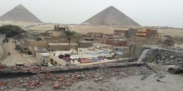 مسؤول: إنهاء 40 من أعمال تطوير نزلة السمان ضمن مخطط تطوير منطقة المتحف المصري مسؤول: إنهاء 40 من أعمال تطوير نزلة السمان ضمن مخطط تطوير منطقة المتحف المصري