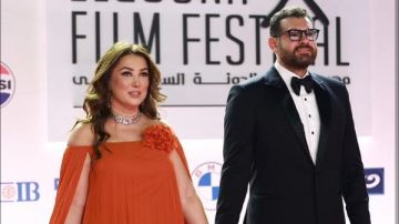 الكابلز يخطفون الأنظار على السجادة الحمراء لختام مهرجان الجونة الكابلز يخطفون الأنظار على السجادة الحمراء لختام مهرجان الجونة