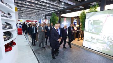 انطلاق أكبر نسخة من معرض أوتوتك لخدمات ما بعد بيع السيارات والصناعات المغذية انطلاق أكبر نسخة من معرض أوتوتك لخدمات ما بعد بيع السيارات والصناعات المغذية