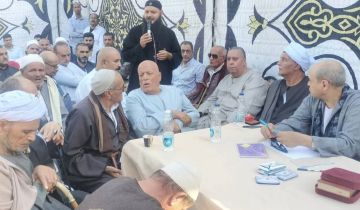 جلسة عرفية انتهت بتهجير قسري تثير أزمة في مصر جلسة عرفية انتهت بتهجير قسري تثير أزمة في مصر