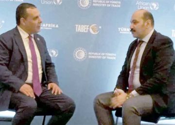 عبد العزيز الشريف وكيل أول وزارة الاستثمار ورئيس التمثيل التجارى لـ المصرى اليوم : التبادل التجارى مع تركيا 9 مليارات دولار ونستهدف 30 مليارا عبد العزيز الشريف وكيل أول وزارة الاستثمار ورئيس التمثيل التجارى لـ المصرى اليوم : التبادل التجارى مع تركيا 9 مليارات دولار ونستهدف 30 مليارا