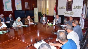 محافظ الأقصر يتابع موقف ملف التقنين ويوجه بسرعة إنهاء الإجراءات محافظ الأقصر يتابع موقف ملف التقنين ويوجه بسرعة إنهاء الإجراءات