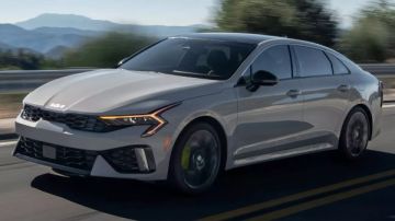 هيونداي تحقق مبيعات قياسية بفضل بعض موديلات السيارات غير المتوقعة