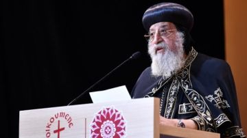 الحوار في فكر البابا تواضروس: طريق نحو الوحدة في الإيمان دون التنازل عن العقيدة الحوار في فكر البابا تواضروس: طريق نحو الوحدة في الإيمان دون التنازل عن العقيدة