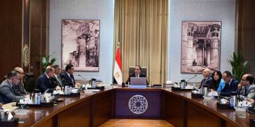 رئيس وزراء مصر: تحويل الأراضي المطلة على كورنيش النيل إلى فرص استثمارية