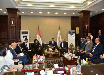 منحة تعليمية لـ10 طلاب في الأقصر للدراسة في الصين