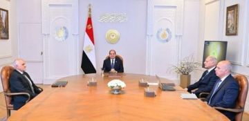 السيسي يصدق على مبادرة مصر معاكم لرعاية القصر من أبناء الشهداء والمصابين السيسي يصدق على مبادرة مصر معاكم لرعاية القصر من أبناء الشهداء والمصابين
