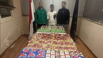 ضبط 3 أشخاص لترويجهم لبيع الألعاب النارية على مواقع التواصل الاجتماعي