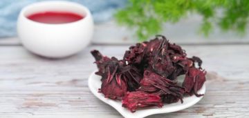 للنشر ٥.. فوائد الكركديه لصحة المرأة: من تنظيم الضغط إلى تعزيز نضارة البشرة