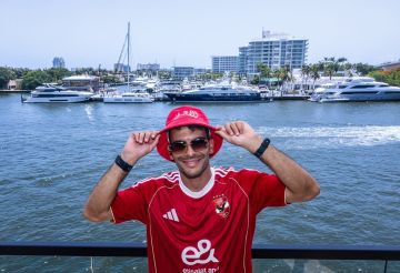مسؤول في الأهلي يوضح حقيقة حصول زيزو على 100 مليون وتقاضي تريزيجيه بالعملة الأجنبية مسؤول في الأهلي يوضح حقيقة حصول زيزو على 100 مليون وتقاضي تريزيجيه بالعملة الأجنبية
