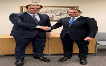 مصر واليونان تبحثان تعزيز التعاون المالي والاستثماري على هامش اجتماعات دولية مصر واليونان تبحثان تعزيز التعاون المالي والاستثماري على هامش اجتماعات دولية