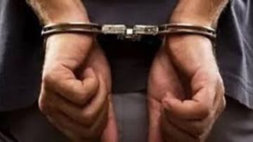 التحقيق في واقعة مشاجرة طالبتين بمدرسة المعلمات في دمنهور التحقيق في واقعة مشاجرة طالبتين بمدرسة المعلمات في دمنهور