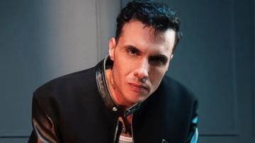 بعد وفاتها.. هكذا تحدث أمير عيد عن تفاصيل إصابة والدته بالزهايمر