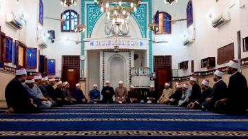 دار الإفتاء تواصل توجيه قوافلها إلى شمال سيناء لنشر الوعي الصحيح دار الإفتاء تواصل توجيه قوافلها إلى شمال سيناء لنشر الوعي الصحيح