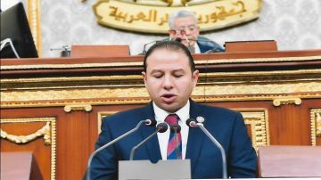 معركة وجود.. برلمانى: الرئيس كشف تكبد مصر 100 مليار جنيه لتطهير أرضها من قوى الشر معركة وجود.. برلمانى: الرئيس كشف تكبد مصر 100 مليار جنيه لتطهير أرضها من قوى الشر