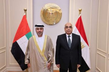 وزير العدل يستقبل سفير دولة الإمارات العربية المتحدة بالقاهرة وزير العدل يستقبل سفير دولة الإمارات العربية المتحدة بالقاهرة